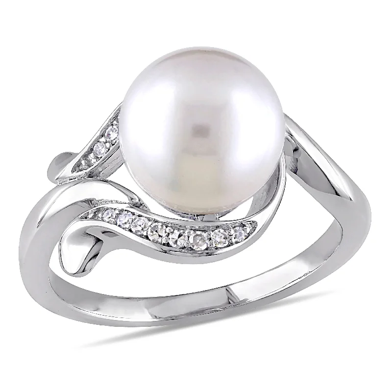 Miadora 8.5-9mm Cultured Freshwater Pearl and Diamond Accent Ring in 10k White Gold Miadora 8.5-9mm Cultured Freshwater Pearl and Diamond Accent Ring in 10k White Gold