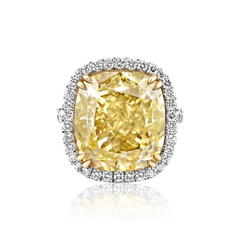 Halo - Style Women's Diamond Rings with a Center Diamond Surrounded by Smaller Diamonds in 18K GoldAddisyn 21 Carat Fancy Brownish Greenish Yellow SI1 Cushion Cut Diamond Engagement Ring in Platinum. GIA Certified Halo - Style Women's Diamond Rings with a Center Diamond Surrounded by Smaller Diamonds in 18K GoldAddisyn 21 Carat Fancy Brownish Greenish Yellow SI1 Cushion Cut Diamond Engagement Ring in Platinum. GIA Certified