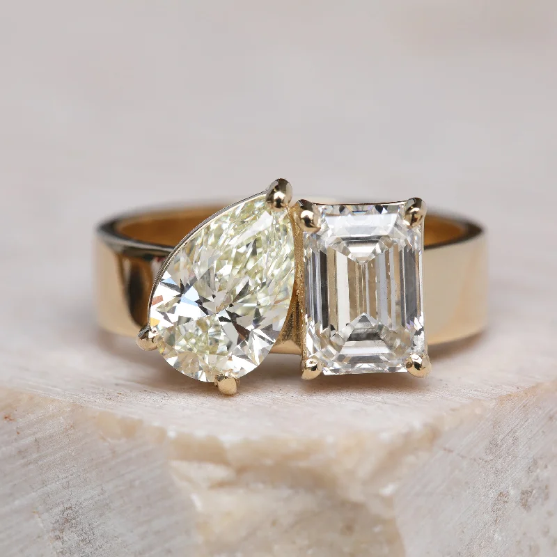Princess - Cut Women's Diamond Rings in White Gold with a High - Clarity Diamond for a Modern Look3.58ct Toi et Moi Pear & Emerald Diamond Ring | One Of A Kind Princess - Cut Women's Diamond Rings in White Gold with a High - Clarity Diamond for a Modern Look3.58ct Toi et Moi Pear & Emerald Diamond Ring | One Of A Kind
