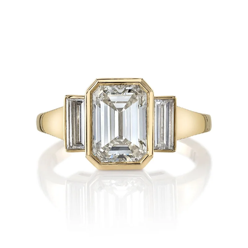 Cluster - Style Women's Diamond Rings with Multiple Small Diamonds Arranged in a Stunning PatternSingle Stone Amelia Ring Cluster - Style Women's Diamond Rings with Multiple Small Diamonds Arranged in a Stunning PatternSingle Stone Amelia Ring