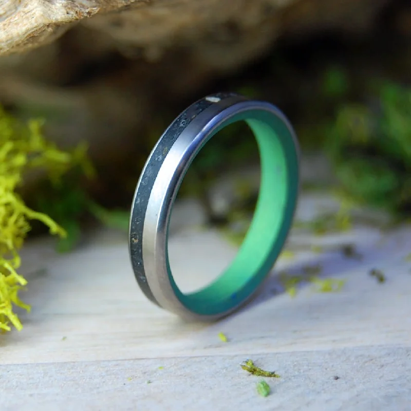 Diamond - Encrusted Women's Rings for Special Occasions in 18K GoldGreen Starlit Night On Vik Beach | Men's Icelandic Lava, Icelandic Beach Sand & Titanium Wedding Ring Diamond - Encrusted Women's Rings for Special Occasions in 18K GoldGreen Starlit Night On Vik Beach | Men's Icelandic Lava, Icelandic Beach Sand & Titanium Wedding Ring
