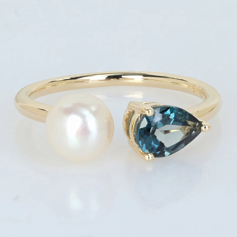Miadora 7/8ct TGW Pear-Cut London Blue Topaz Cultured Freshwater Pearl Ring 10k Yellow Gold Miadora 7/8ct TGW Pear-Cut London Blue Topaz Cultured Freshwater Pearl Ring 10k Yellow Gold