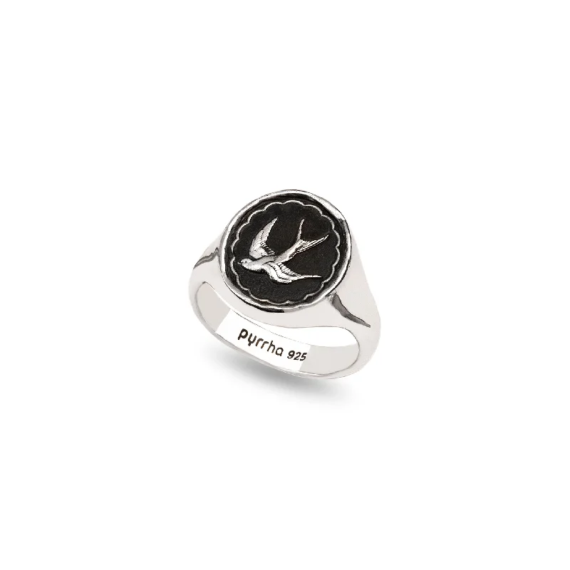 Minimalist Women's Rings with a Single Pearl in 14K Gold - Plated BandsFree Spirited Signet Ring Minimalist Women's Rings with a Single Pearl in 14K Gold - Plated BandsFree Spirited Signet Ring