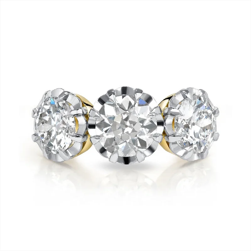 Women's Diamond Rings with Side - Stone Pave Setting for a Sparkling and Continuous ShineSingle Stone Three Stone Jolene Ring Women's Diamond Rings with Side - Stone Pave Setting for a Sparkling and Continuous ShineSingle Stone Three Stone Jolene Ring