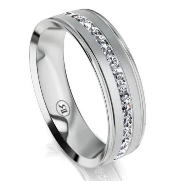 Pear - Shaped Women's Diamond Rings in Yellow Gold with a Single - Diamond Pendant LookThe Edison White Gold Diamond Mens Wedding Ring Pear - Shaped Women's Diamond Rings in Yellow Gold with a Single - Diamond Pendant LookThe Edison White Gold Diamond Mens Wedding Ring