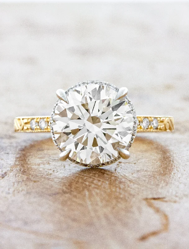 Men's Topaz Engagement Rings in 10K Gold with a Channel - Set Diamond BandBelvin - 2.82ct Round Lab Grown Diamond Men's Topaz Engagement Rings in 10K Gold with a Channel - Set Diamond BandBelvin - 2.82ct Round Lab Grown Diamond