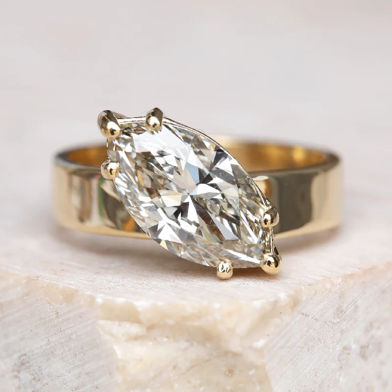 Cluster - Style Women's Diamond Rings with Multiple Small Diamonds Arranged in a Stunning Pattern3.14ct Marquise Diamond Ring | One Of A Kind Cluster - Style Women's Diamond Rings with Multiple Small Diamonds Arranged in a Stunning Pattern3.14ct Marquise Diamond Ring | One Of A Kind