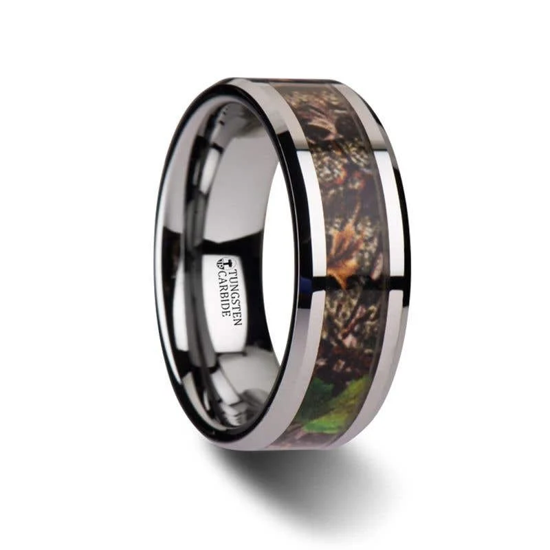 Men's waterproof rings for water - based activitiesThorsten OVERGROWTH Realistic Tree Camo Tungsten Carbide Wedding Band with Green Leaves - 8mm