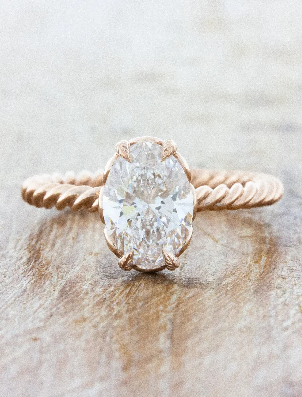 Men's Tourmaline Engagement Rings in 18K Two - Tone Gold with a Floral - Inspired SettingBelamy - Oval Men's Tourmaline Engagement Rings in 18K Two - Tone Gold with a Floral - Inspired SettingBelamy - Oval