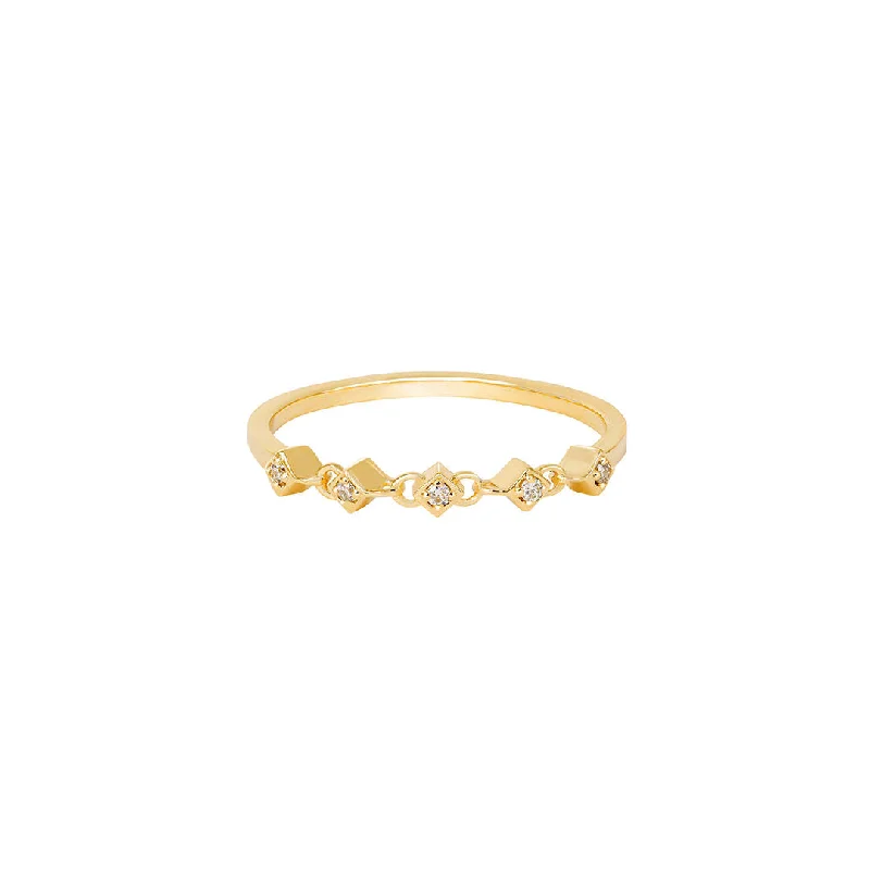 Opal Gemstone Rings in Rose Gold with a Milgrain Edge for a Feminine and Romantic StyleAthena 18K Gold Ring w. Diamonds Opal Gemstone Rings in Rose Gold with a Milgrain Edge for a Feminine and Romantic StyleAthena 18K Gold Ring w. Diamonds