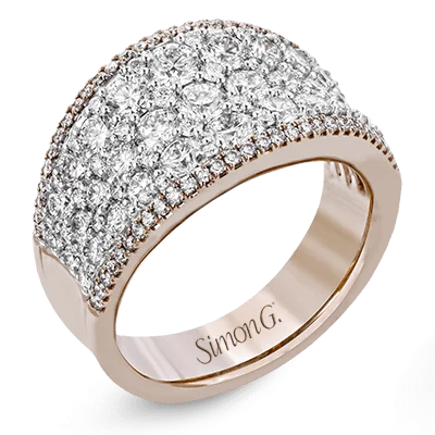 LED - Lit Fashion Rings in Plastic with Color - Changing Effects for a Futuristic LookSimon-Set Fashion Ring In 18k Gold With Diamonds LED - Lit Fashion Rings in Plastic with Color - Changing Effects for a Futuristic LookSimon-Set Fashion Ring In 18k Gold With Diamonds