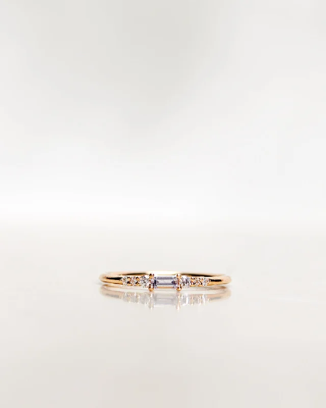 Aquamarine Gemstone Rings in 9K Gold with a Bezel Setting for a Modern and Secure FitMini Baguette Brilliant Cluster 18K Gold, Whitegold or Rosegold Ring w. Diamonds Aquamarine Gemstone Rings in 9K Gold with a Bezel Setting for a Modern and Secure FitMini Baguette Brilliant Cluster 18K Gold, Whitegold or Rosegold Ring w. Diamonds