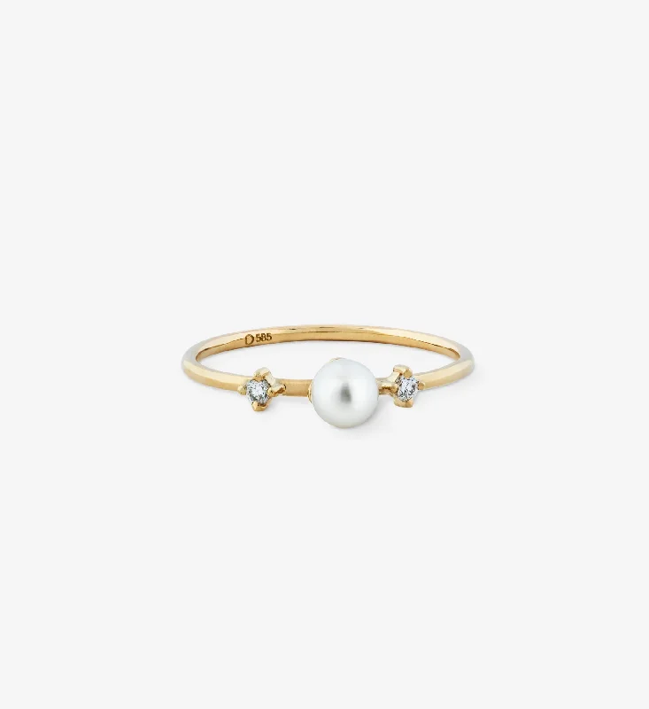 Opal Gemstone Rings in Rose Gold with a Milgrain Edge for a Feminine and Romantic StyleDouble Diamond Pearl Ring 04 Opal Gemstone Rings in Rose Gold with a Milgrain Edge for a Feminine and Romantic StyleDouble Diamond Pearl Ring 04