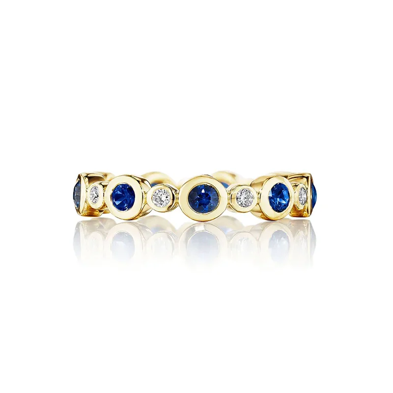 Vintage - Reproduction Fashion Rings in Bronze with Cameo - Style MedallionsBlue Sapphire & Diamond Aura Band Vintage - Reproduction Fashion Rings in Bronze with Cameo - Style MedallionsBlue Sapphire & Diamond Aura Band
