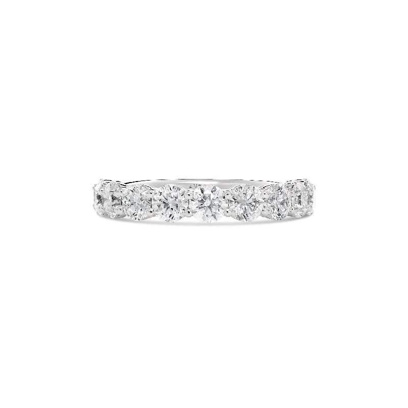 Vintage - Reproduction Fashion Rings in Bronze with Cameo - Style MedallionsRiviera Round Brilliant Cut Diamond Ring | Platinum Vintage - Reproduction Fashion Rings in Bronze with Cameo - Style MedallionsRiviera Round Brilliant Cut Diamond Ring | Platinum