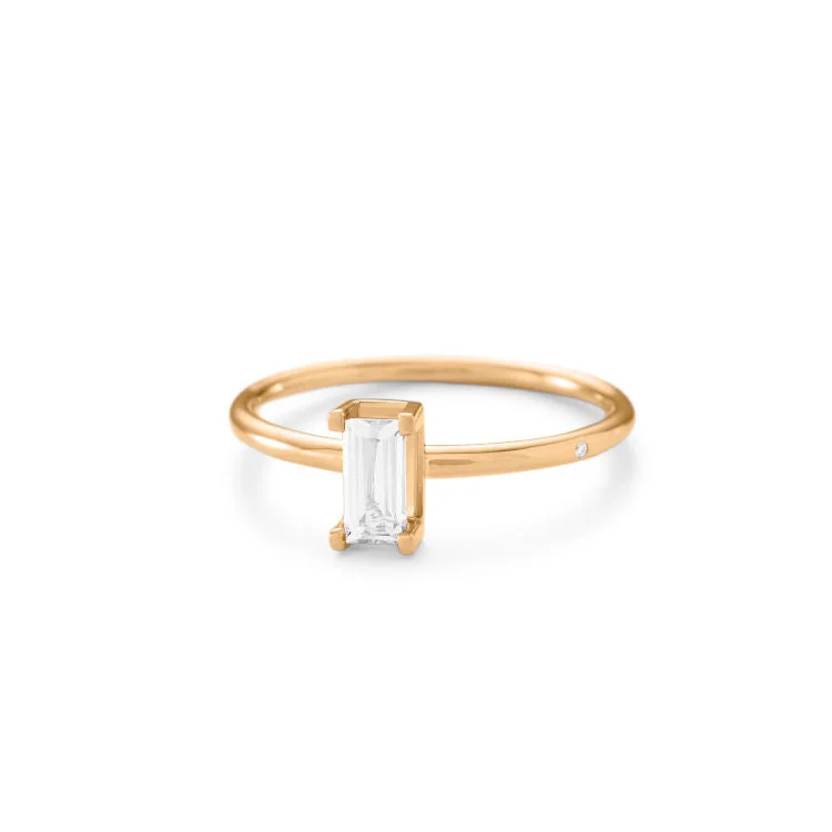 Amethyst Gemstone Rings in Sterling Silver with a Halo of Cubic Zirconia for a Budget - Friendly LuxuryNord Turned 18K Gold Ring w. White Topaz Amethyst Gemstone Rings in Sterling Silver with a Halo of Cubic Zirconia for a Budget - Friendly LuxuryNord Turned 18K Gold Ring w. White Topaz