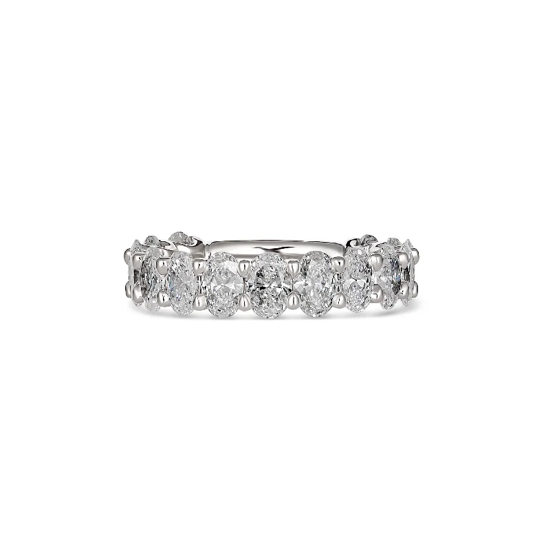 Minimalist Fashion Rings in Stainless Steel with a Single Solitaire CrystalWedding Vivid Oval Cut Diamond Eternity Ring | Platinum Minimalist Fashion Rings in Stainless Steel with a Single Solitaire CrystalWedding Vivid Oval Cut Diamond Eternity Ring | Platinum