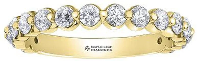Commemorate rings with a diamond - and - peridot combinationYellow Gold Canadian Diamond Ring. Commemorate rings with a diamond - and - peridot combinationYellow Gold Canadian Diamond Ring.