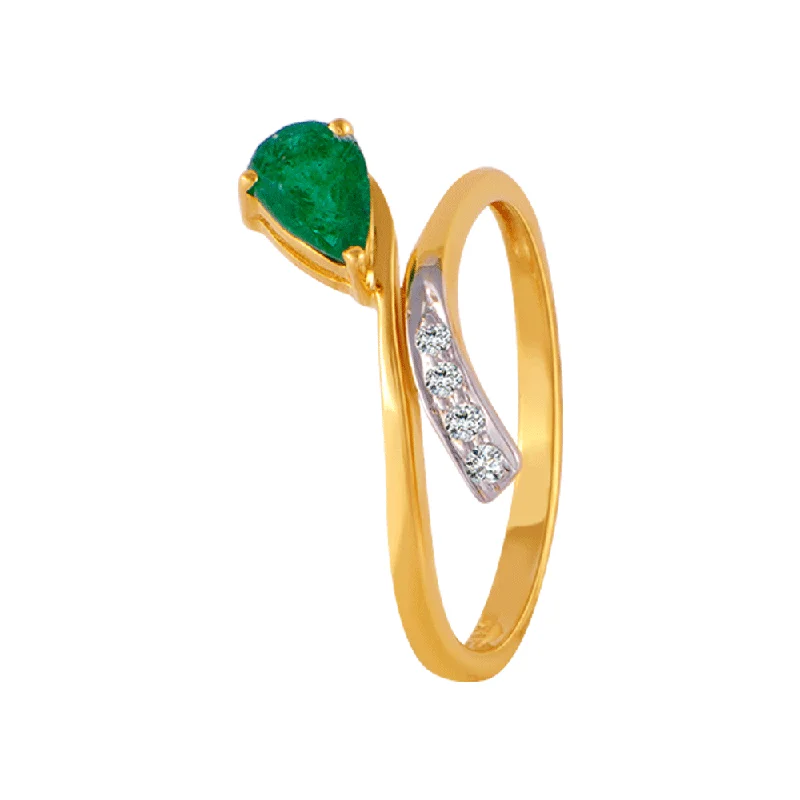 Cathedral - Style Women's Diamond Rings with a Raised Center Setting and Elaborate Metalwork18KT (750) Yellow Gold And Diamond Ring For Women Cathedral - Style Women's Diamond Rings with a Raised Center Setting and Elaborate Metalwork18KT (750) Yellow Gold And Diamond Ring For Women